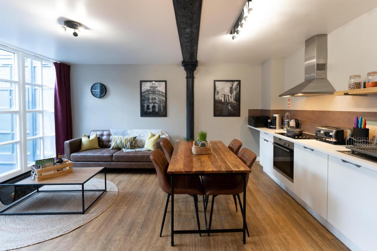 High Street Town House Aparthotel Manchester Exterior photo